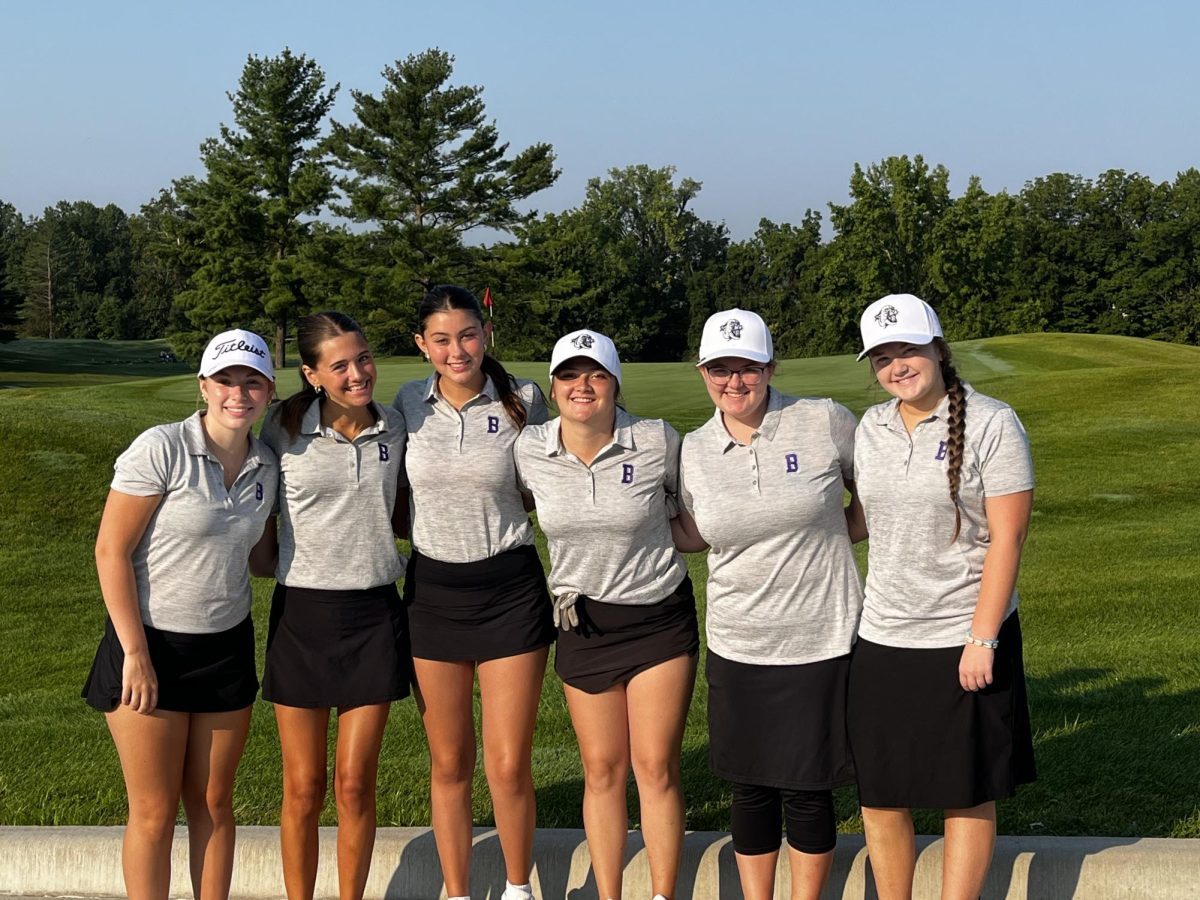 BHSS Girls Golf team takes a picture before their first tournament of the season